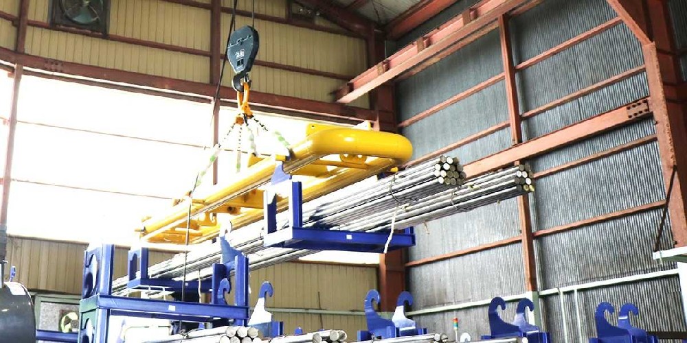 目前進口材料tr11多少錢一噸